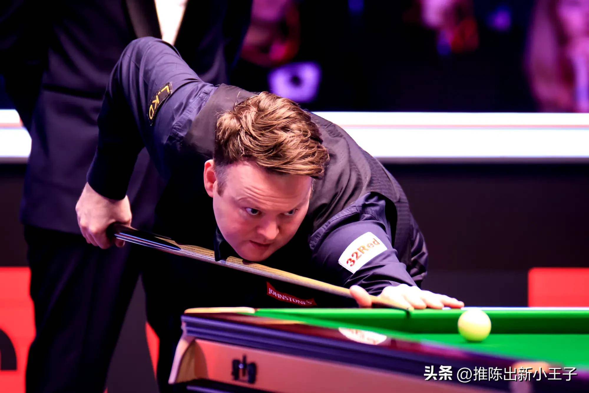 年轻球员拥 年轻球员拥