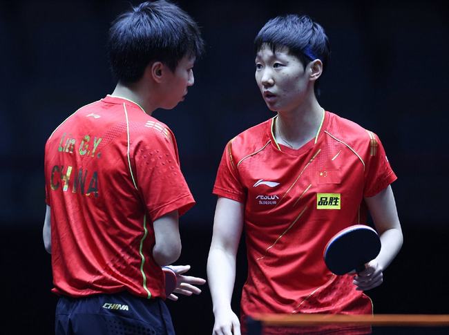 地传递他的 地传递他的