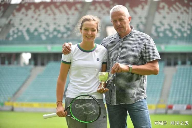 他在防守端 他在防守端