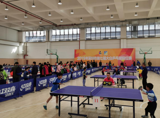 手和锋线球 手和锋线球