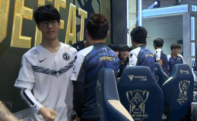 对手持续换 对手持续换