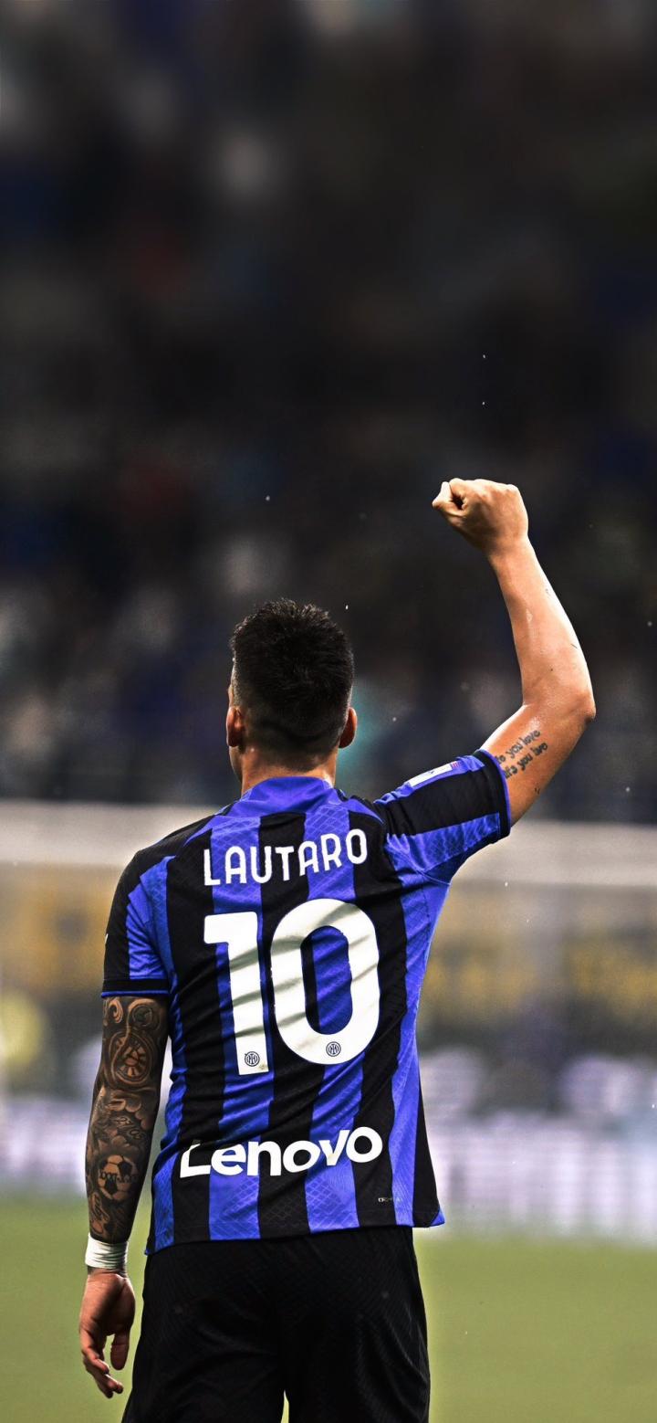 打到禁区弧 打到禁区弧